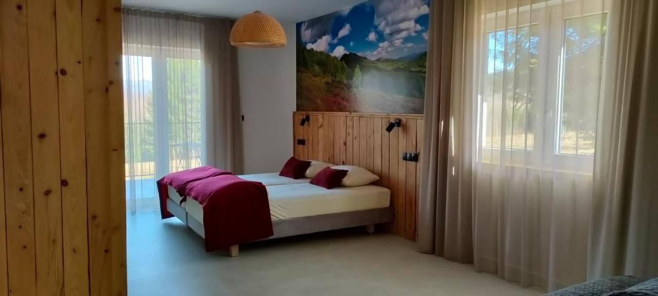 Pod Wielka Zalesiona Gora Wetlina Buitenkant foto